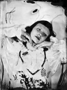Mental Garden, Marzena Kolarz - 1st Place - Black & White Portrait Series of the Year 2025 (1)